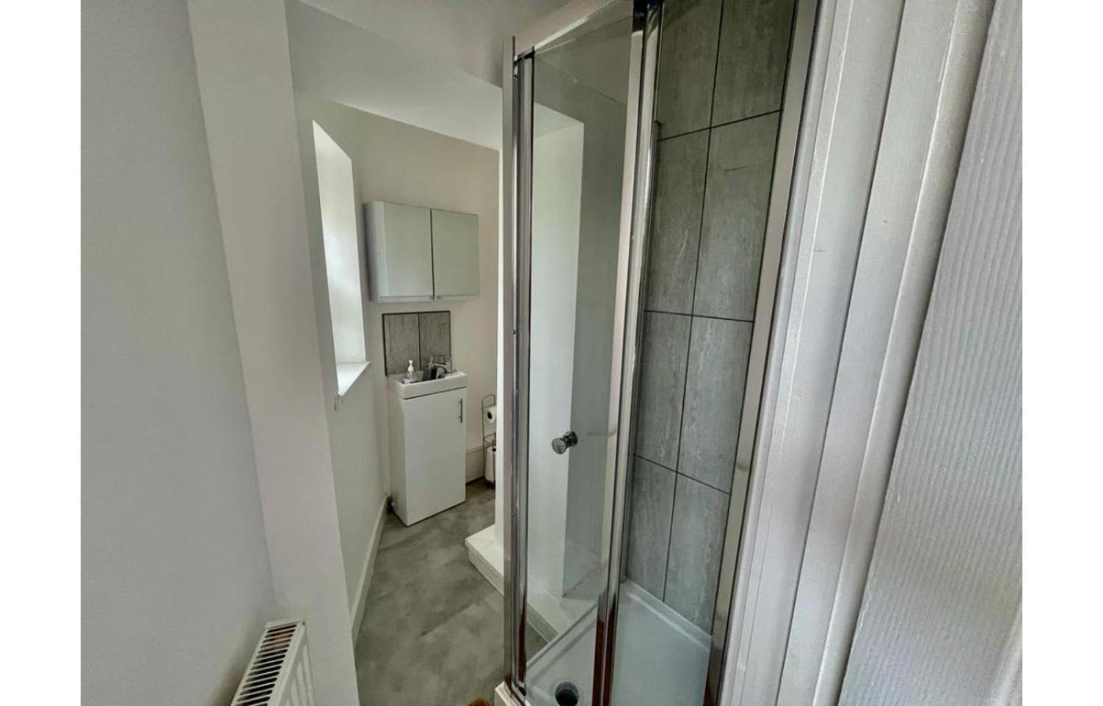 Cardiff City Centre Apartment- Penarth Road Номер фото